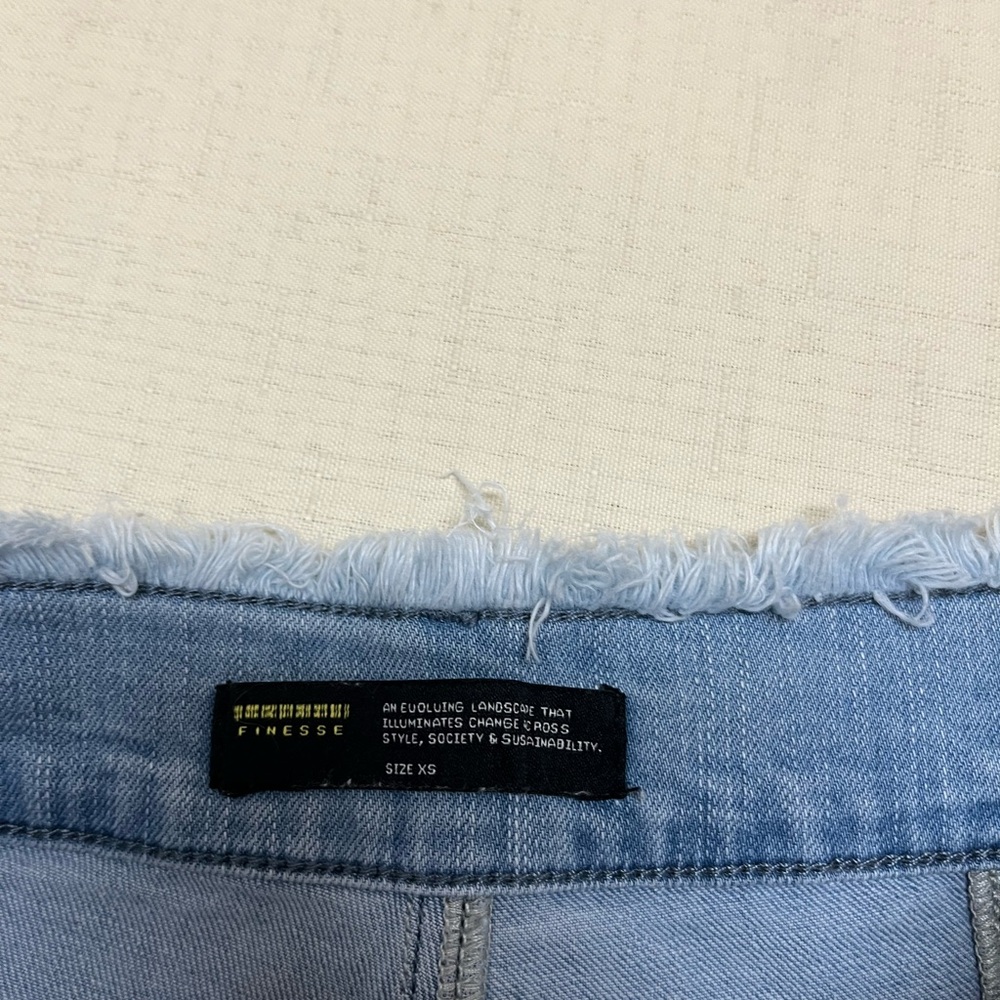 Finesse XS Reagan blue frayed flare jeans - Picture 7 of 14